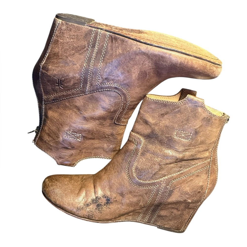 Frye Carson Wedge Hidden Approx 3 Inch Heel Brown Distressed Boho Bootie 8M - Picture 5 of 16